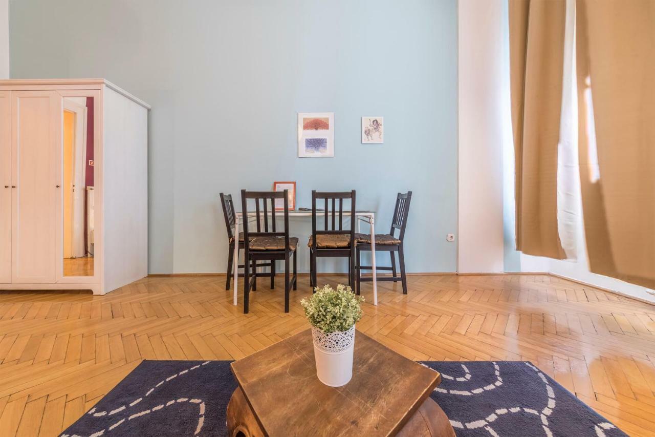Miso Apartment Budapest Eksteriør billede